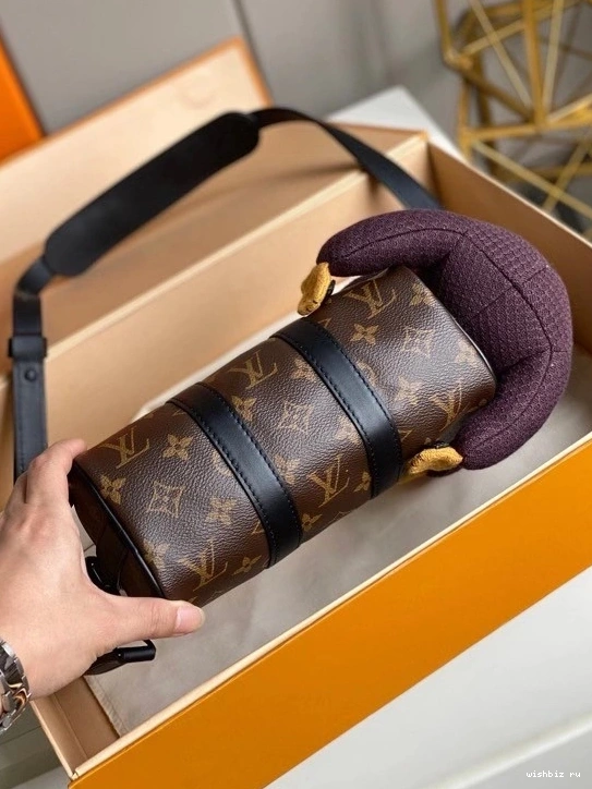 WIS XS LOUIS VUITTON KEEPALL 0107